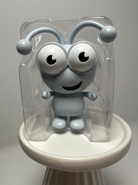 Cricut Cutie Mist Collectible Figure Craft Room Decor With Box